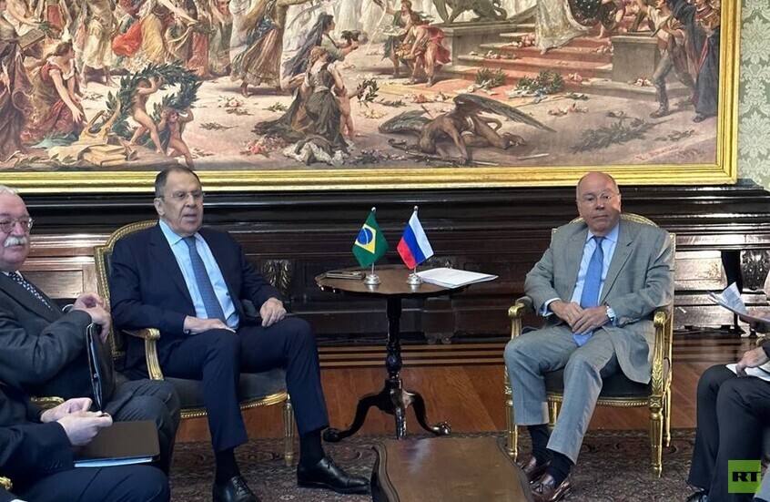 لافروف يعقد اجتماعا مع وزير الخارجية البرازيلي