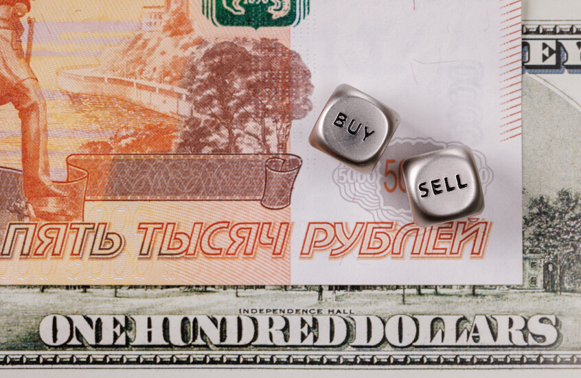 ارتفاع الروبل الروسي بعد إعلان موسكو عن هدنة عيد النصر