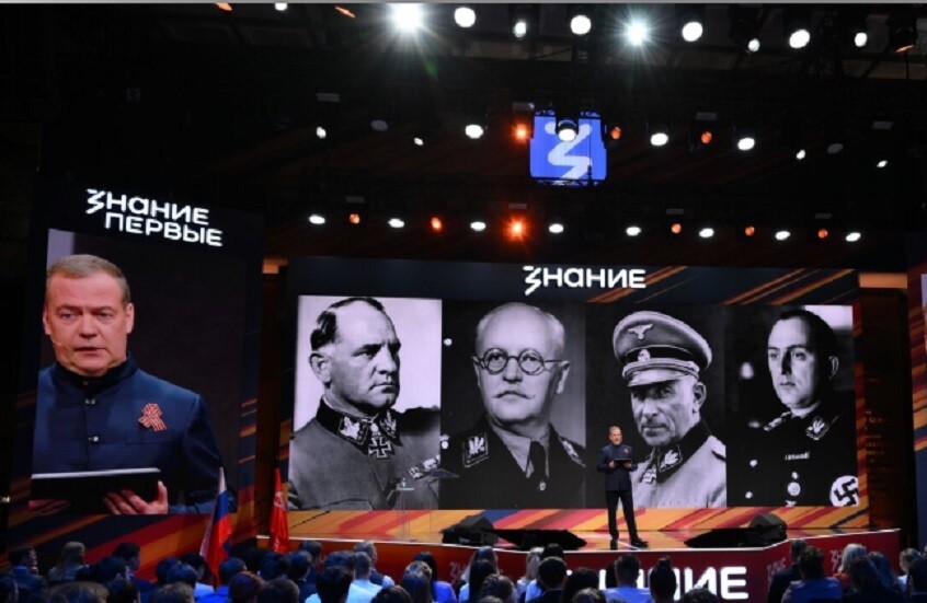 مدفيديف: بيربوك وبيستوريوس وفون دير لاين متعصبون معادون لروسيا (فيديو)