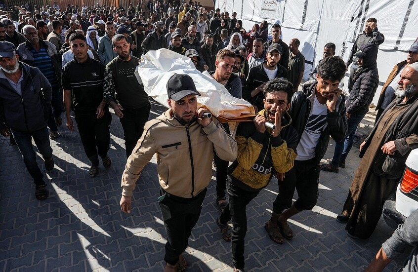 صحة غزة: حصيلة قتلى القصف الإسرائيلي للقطاع بلغت 52365