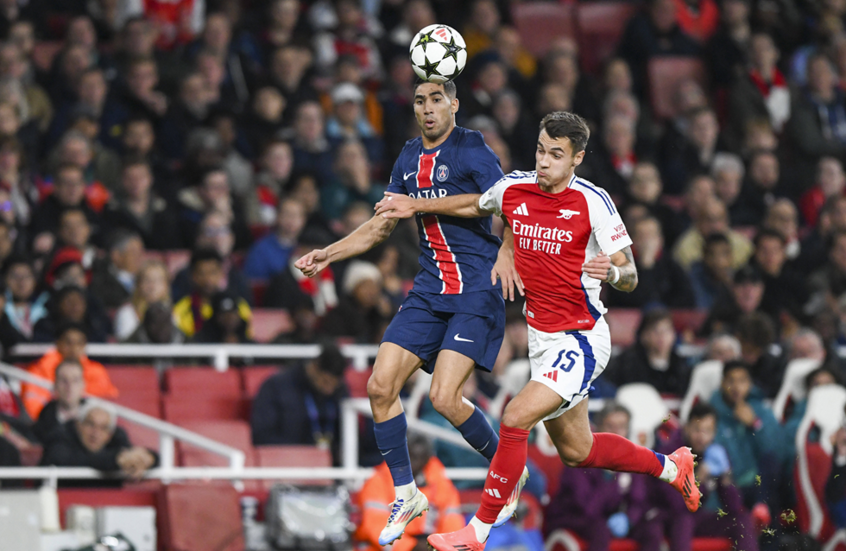 التشكيلة الأساسية لمواجهة أرسنال وباريس سان جيرمان