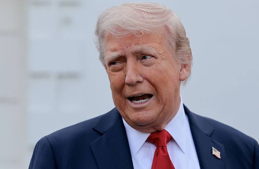 بعد 100 يوم على تسلمه الرئاسة.. كيف قيم الأمريكيون أداء ترامب