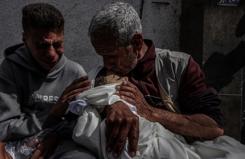 قتلى وجرحى بقصف إسرائيلي لمناطق متفرقة في قطاع غزة