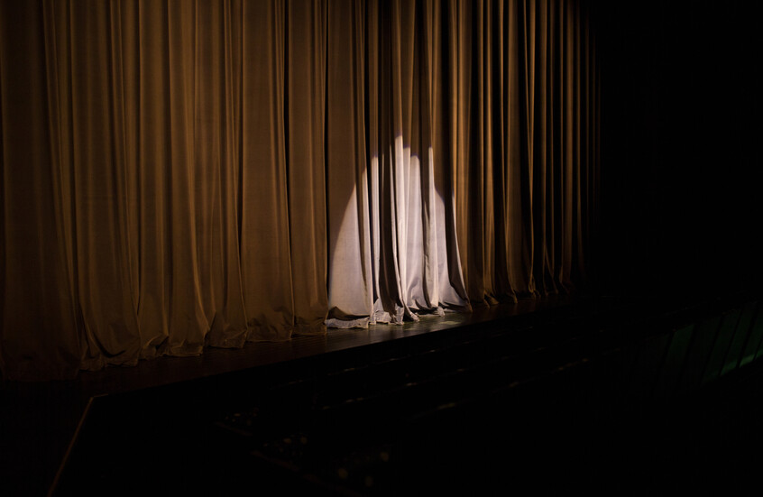 شاركت في "باب الحارة" و"هولاكو".. الموت يغيب فنانة سورية شهيرة