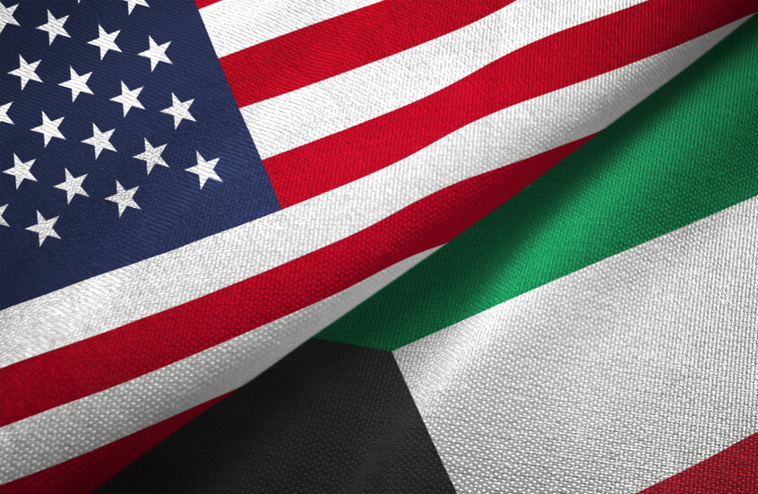 الكويت تفرج عن 10 محتجزين أمريكيين إضافيين