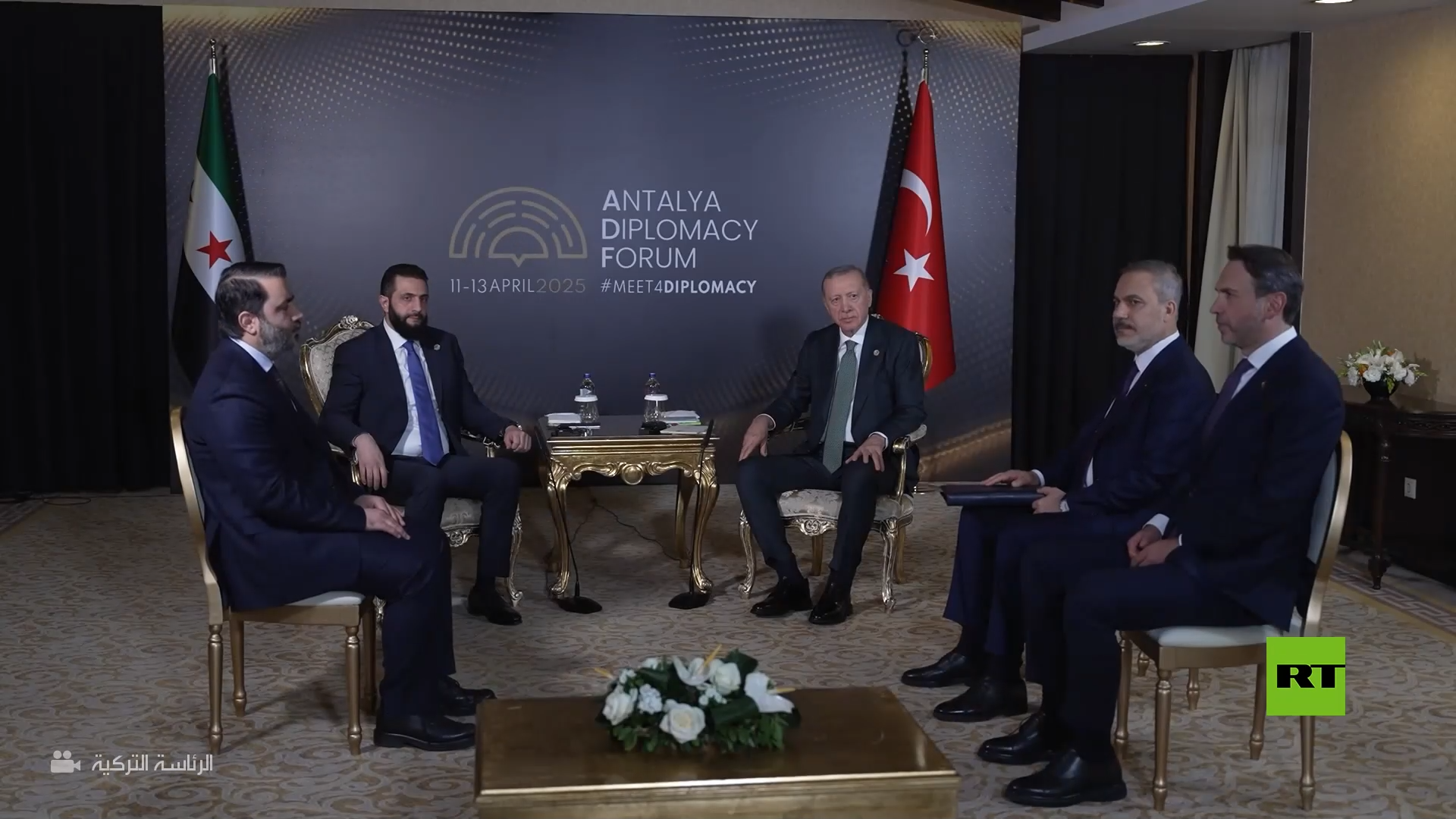 أردوغان يلتقي عددا من الزعماء الدوليين على هامش منتدى أنطاليا الدبلوماسي