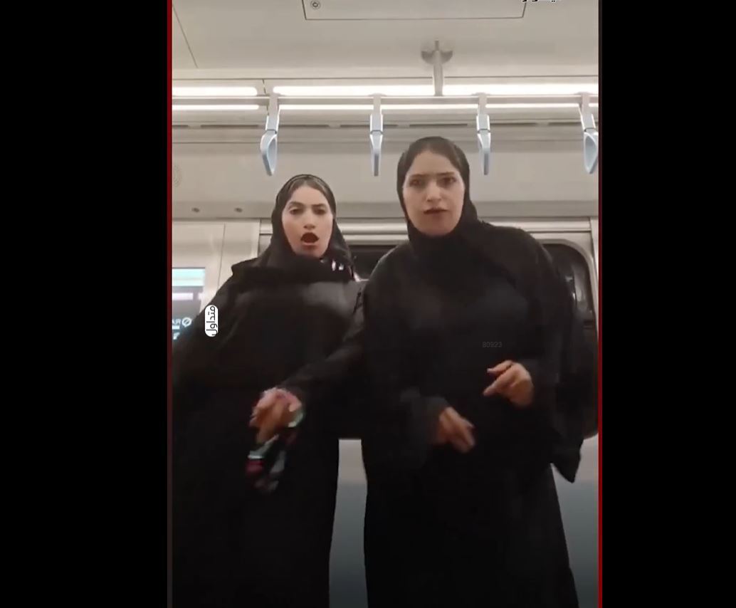 مصر.. فيديو مخل لفتاتين داخل عربة مترو والداخلية تكشف التفاصيل