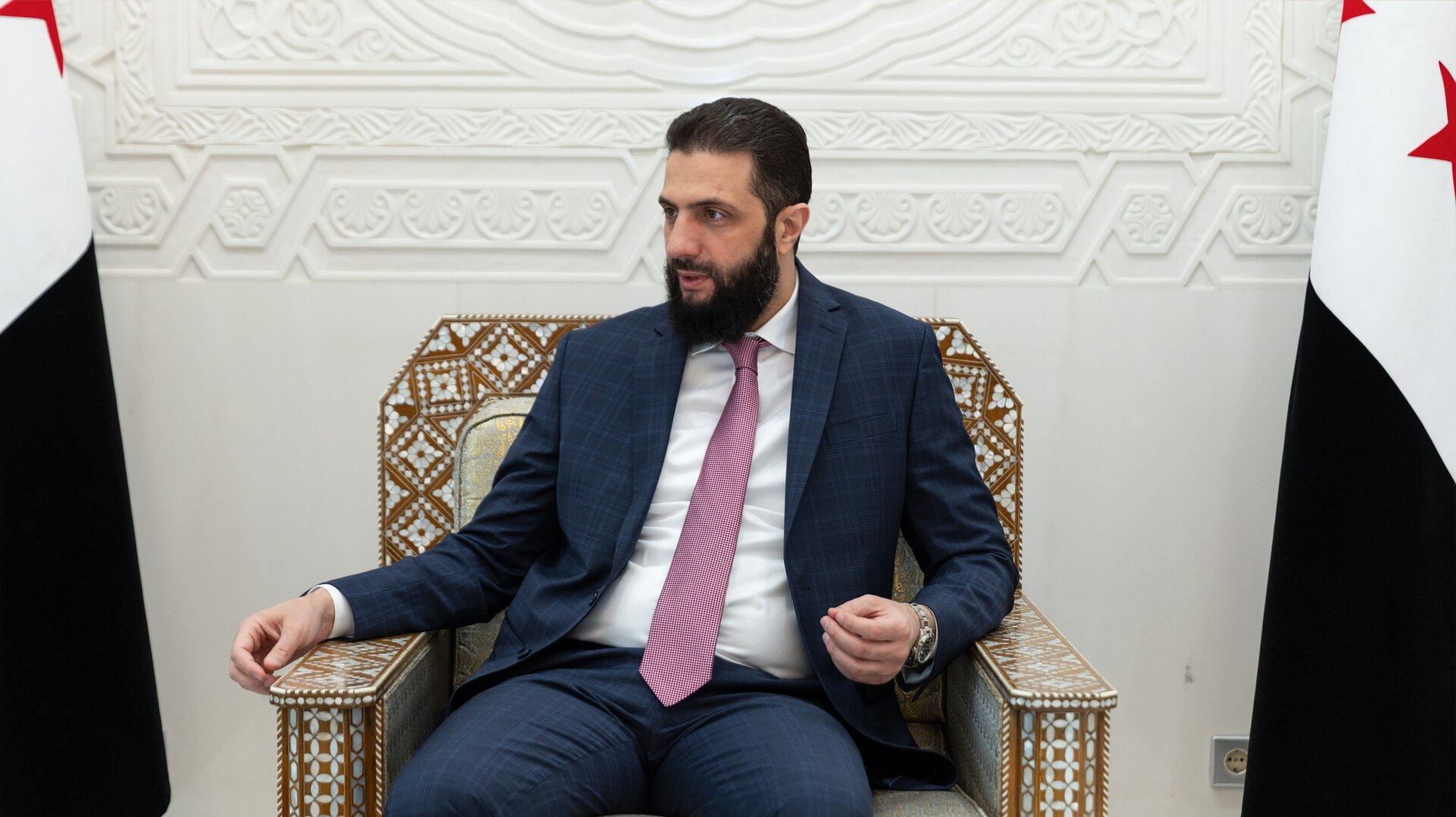 الشرع: يجب ألا يشكل أي وجود أجنبي في سوريا تهديدا للدول الأخرى عبر أراضينا