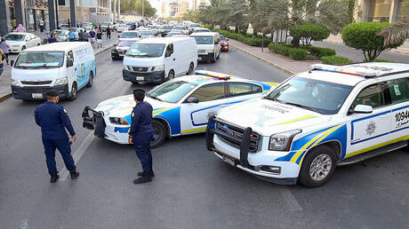الكويت.. حبس عراقيين ومصريين في شبكة تحويلات غير شرعية