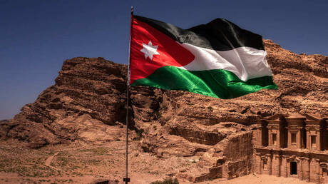 ارتفاع إجمالي الدين العام للأردن