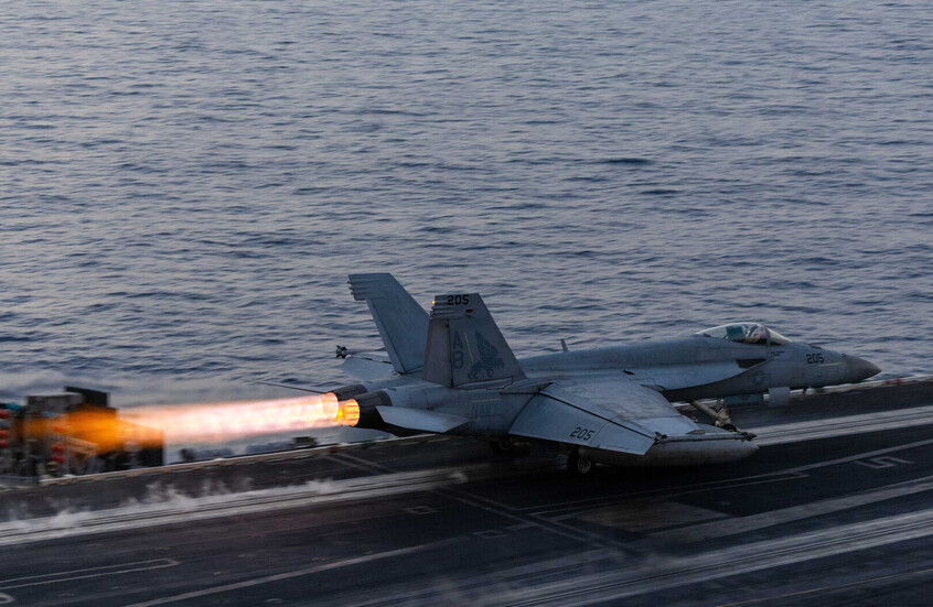 "المسيرة": 3 غارات أمريكية استهدفت مديرية كتاف في صعدة