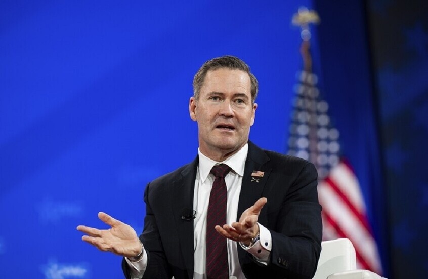 والتز يؤكد استمرار المباحثات بين موسكو وواشنطن