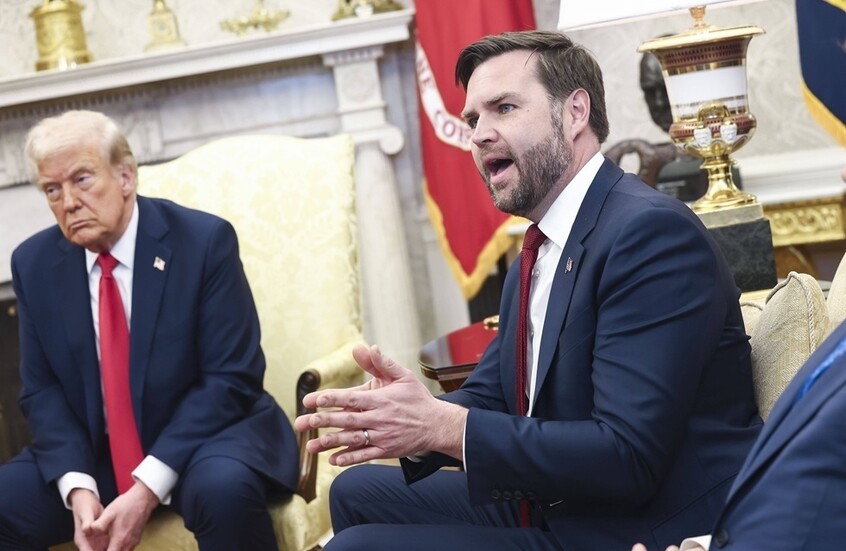 فانس: هناك فجوة بين روسيا وأوكرانيا ونعمل على تقريب المواقف المعلنة