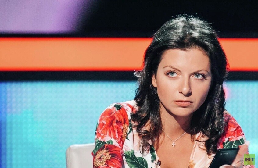 رئيسة تحرير RT تدين احتجاز مراسل القناة في رومانيا