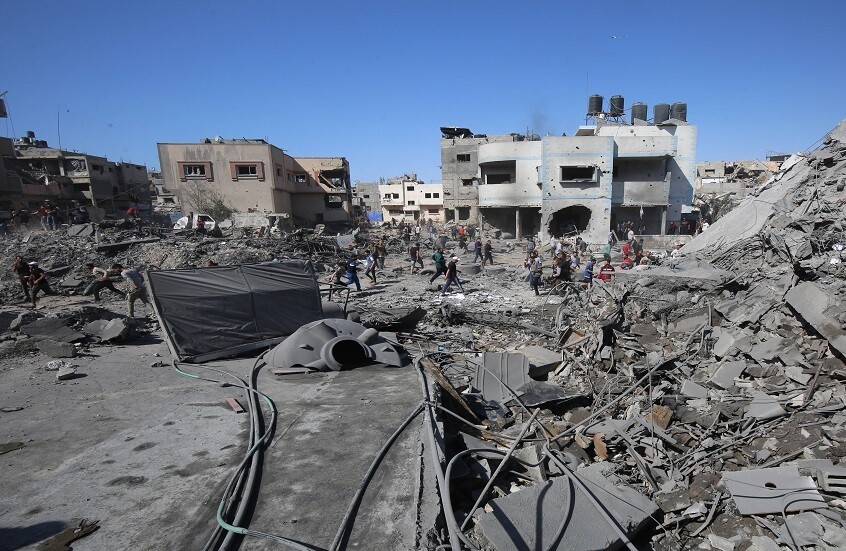 قيادي في "حماس": الحركة تبذل جهودا لوقف الحرب وصفقة تبادل وإدارة مستقلة للقطاع