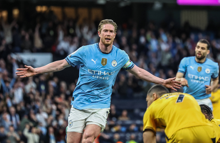 مانشستر سيتي يعبر ولفرهامبتون ويصعد للمركز الثالث بالدوري الإنجليزي