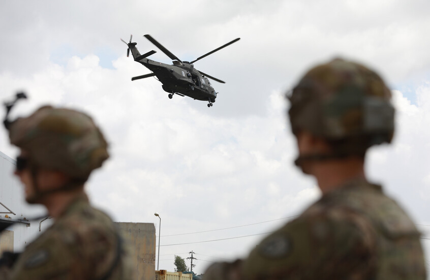 المرصد السوري: التحالف الدولي يستقدم تعزيزات عسكرية لقاعدته بريف الحسكة