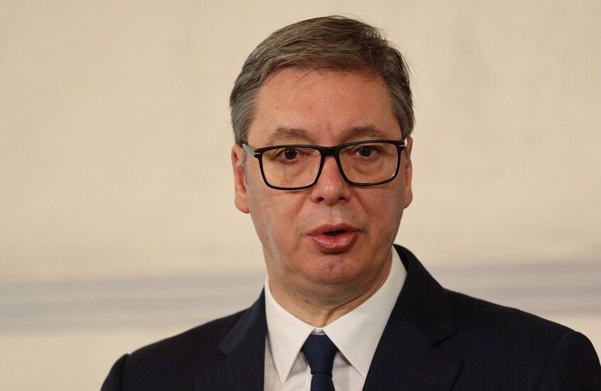 بعد وعكة صحية مفاجئة.. رئيس صربيا يقطع زيارته للولايات المتحدة