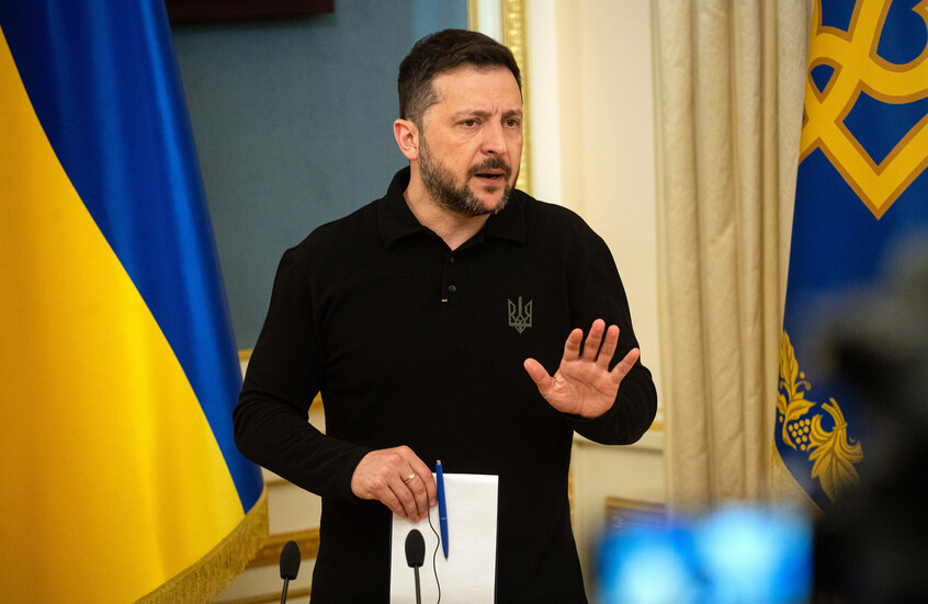 زيلينسكي يرفض مبادرة موسكو بشأن هدنة عيد النصر