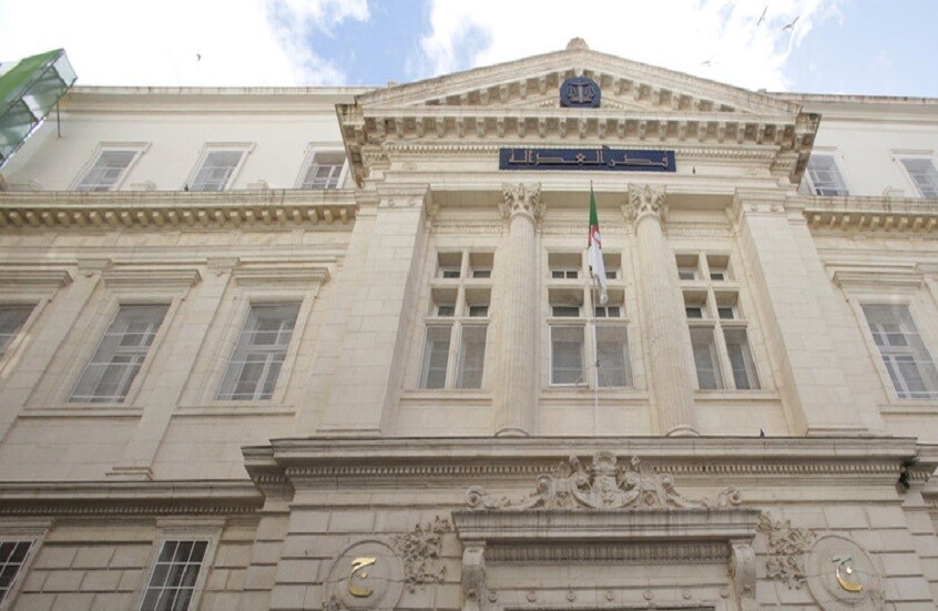 الجزائر.. إيداع المؤرخ بلغيث الحبس المؤقت عقب بث قناة لحوار معه "يطعن في الأمازيغية"