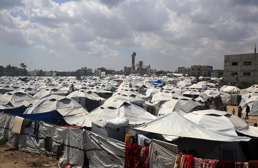 مدير مجمع الشفاء الطبي في غزة: الأوضاع الطبية كارثية وانهيار كامل للمراكز الصحية في القطاع