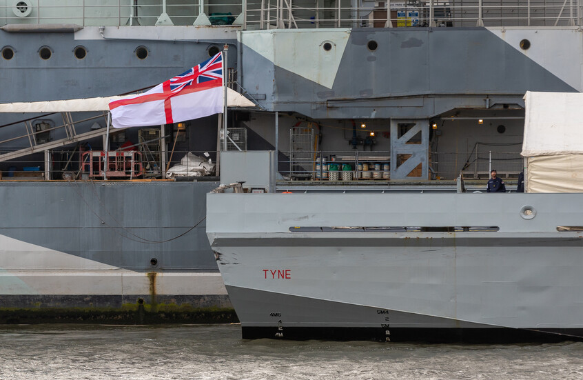 "كانت موضع فخر".. ماسك يسخر من البحرية البريطانية بعد مقارنتها بالأسطول الروسي 