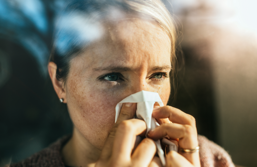 كيف تؤثر الحساسية الموسمية على الأداء الجنسي؟