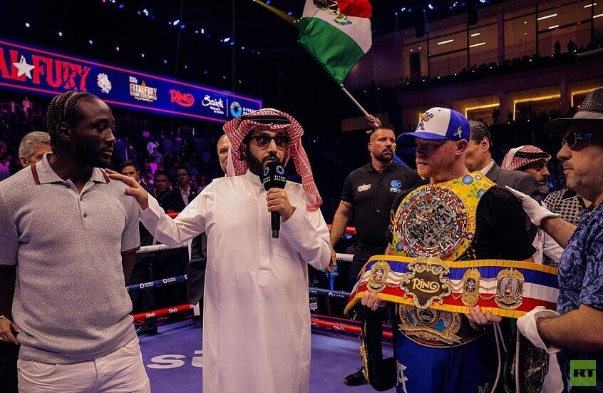 السعودية.. البطل الأصهب "كانيلو" يستعيد لقب بطل العالم المطلق للملاكمة للوزن المتوسط