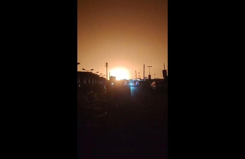 السودان يطلب المساعدة من السعودية للسيطرة على حريق هائل في مستودعات وقود استراتيجية في بورتسودان