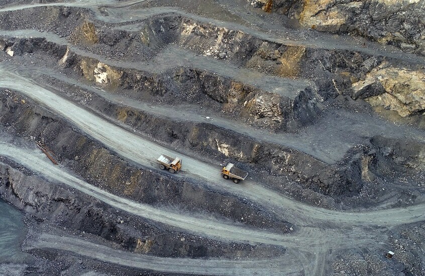 ناشيونال انترست: واشنطن تبدي اهتماما كبيرا بالمعادن الأرضية النادرة في آسيا الوسطى