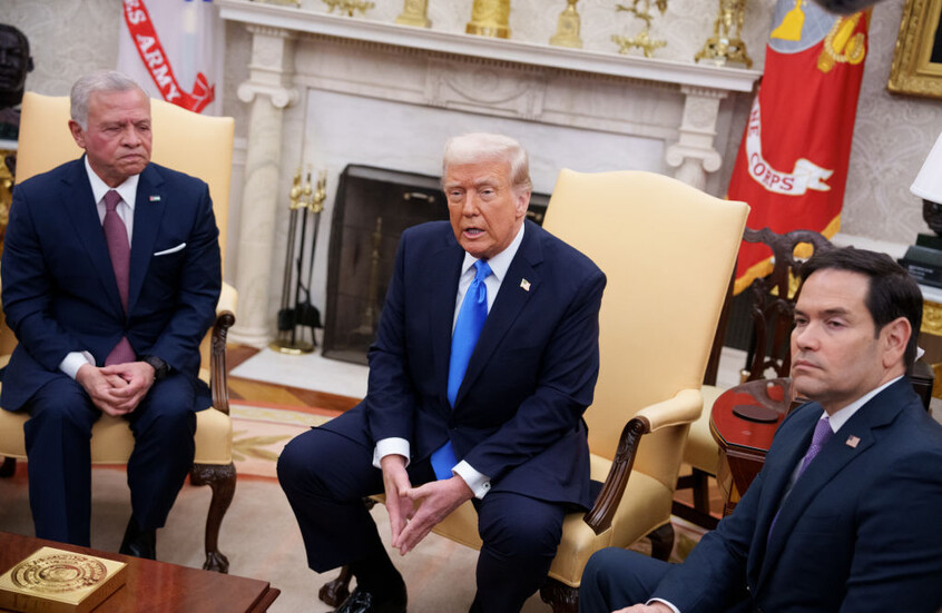 وزير خارجية أمريكا يبحث مع ملك الأردن الأوضاع في غزة وسوريا