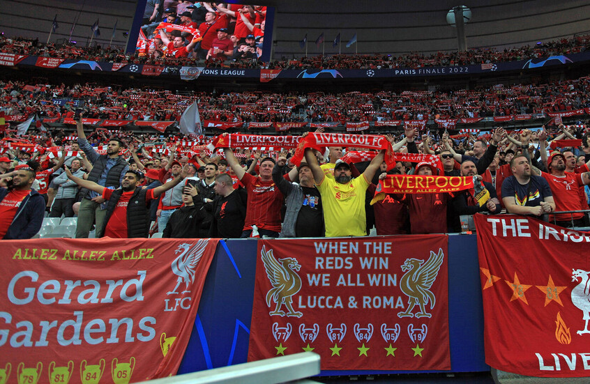 بعد 3 سنوات.. وزير الداخلية الفرنسي يعتذر علنا لجماهير ليفربول