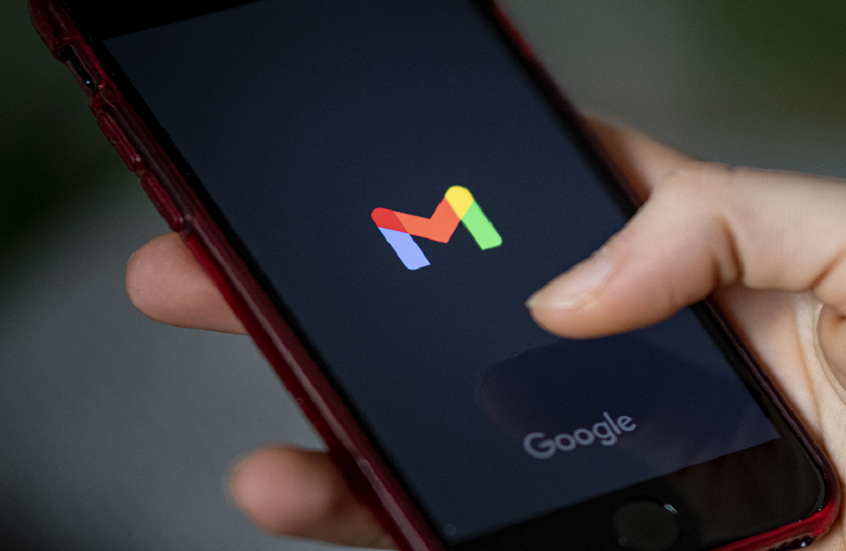 "غوغل" تحذر 1.8 مليار مستخدم من هجمات احتيال "متطورة" تهدد حسابات Gmail