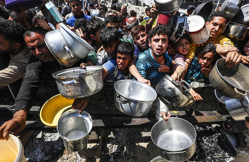 وزير إسرائيلي يطالب بتجويع سكان غزة لإجبارهم على الرحيل