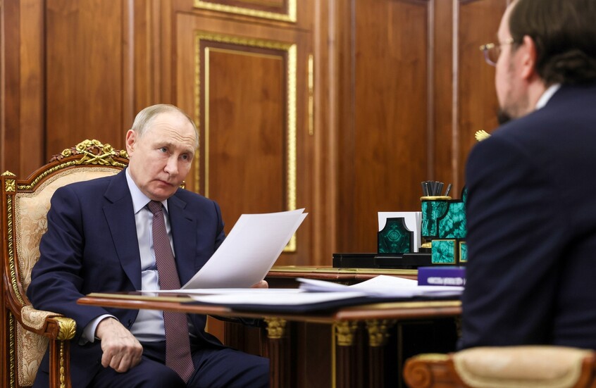 بوتين يدعو لموازنة دقيقة بين المنافسة وحماية الصناعة المحلية عند عودة الشركات الأجنبية