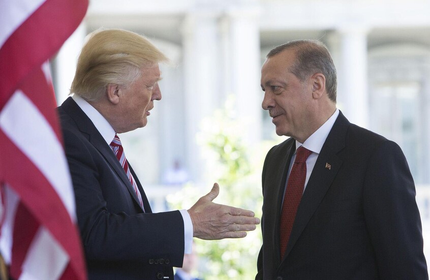 الرئاسة التركية: أردوغان وترامب اتفقا على بذل جهود مشتركة من أجل التسوية في أوكرانيا