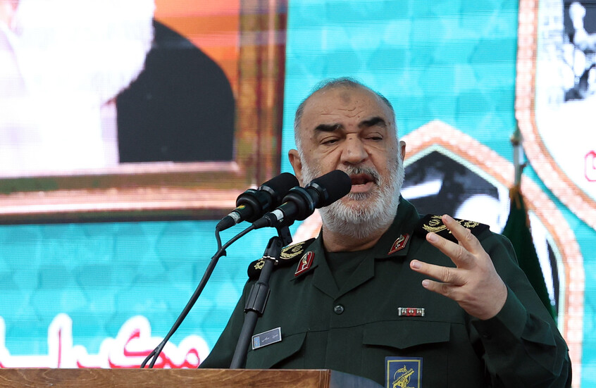 قائد الحرس الثوري الإيراني محذرا الولايات المتحدة وإسرائيل: سنفتح عليكم أبواب جهنم