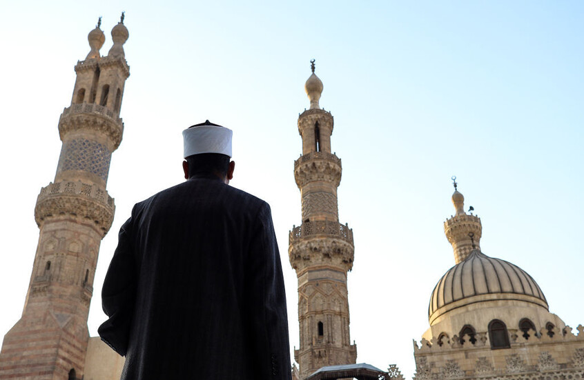 شيخ الأزهر الشريف يهنئ البابا ليو الرابع عشر بمناسبة انتخابه بابا للفاتيكان