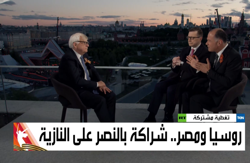 ما الذي تعنيه مشاركة الجيش المصري في العرض العسكري بعيد النصر؟