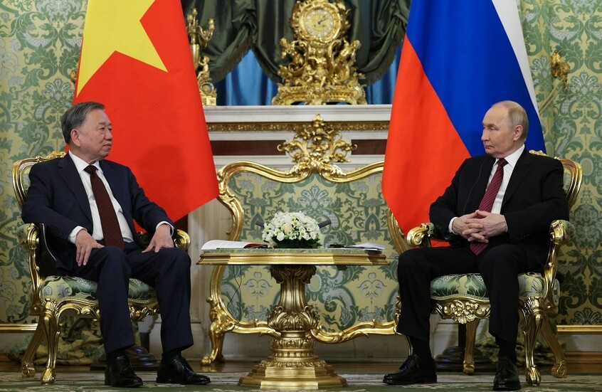 بوتين يشيد بالعلاقات الروسية الفيتنامية ومحطاتها (فيديو)