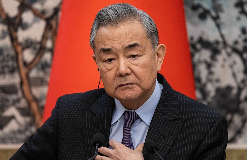 وزير الخارجية الصيني: بوتين أعرب لشي عن استعداد روسيا للتفاوض مع أوكرانيا دون شروط مسبقة