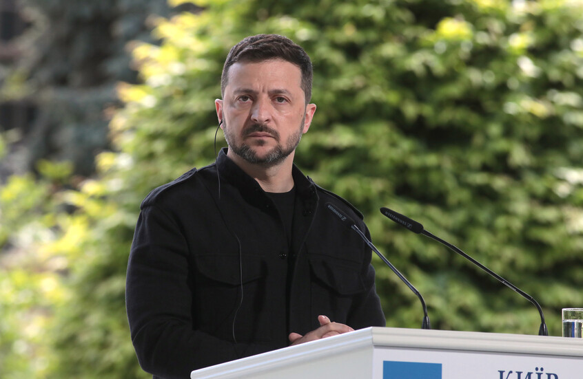 كييف تعلن استعدادها للتفاوض مع روسيا فقط بعد وقف إطلاق النار