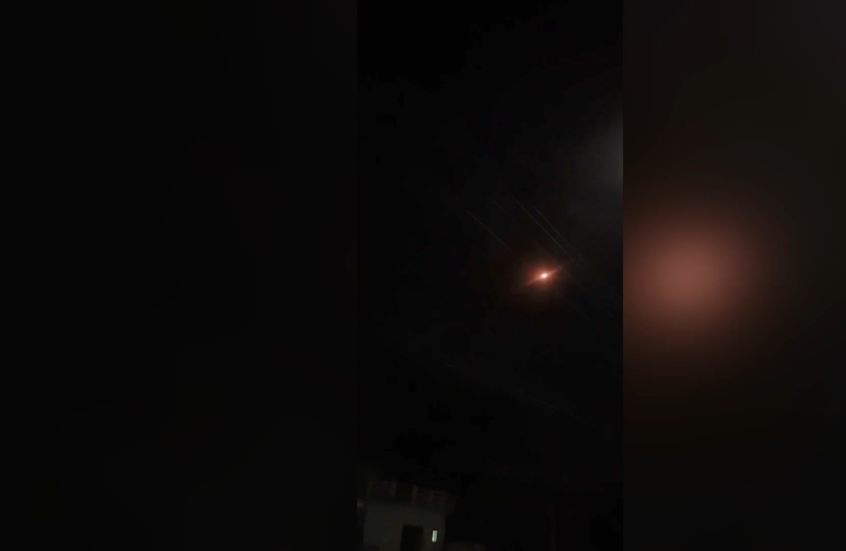 مشاهد لاعتراض صواريخ هندية في باكستان بعد اتفاق وقف إطلاق النار