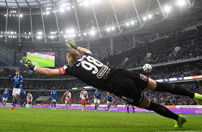 دينامو يهزم ضيفه سبارتاك في "ديربي" موسكو (فيديو)