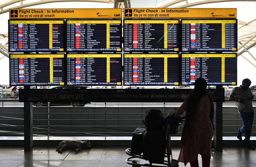 الهند تعيد فتح 32 مطارا أغلقتها خلال التصعيد مع باكستان