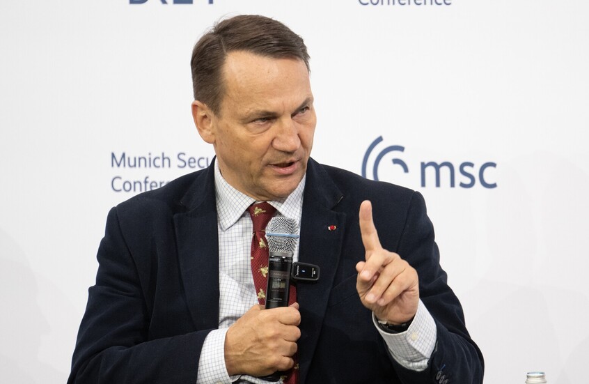 بولندا تعلن نيتها إغلاق القنصلية الروسية في كراكوف وموسكو تعد بالرد المناسب