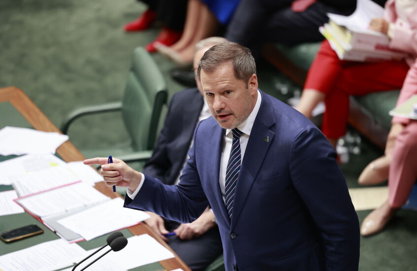 أستراليا.. ألبانيزي يستبعد وزيرا مسلما وآخر يهوديا من حكومته