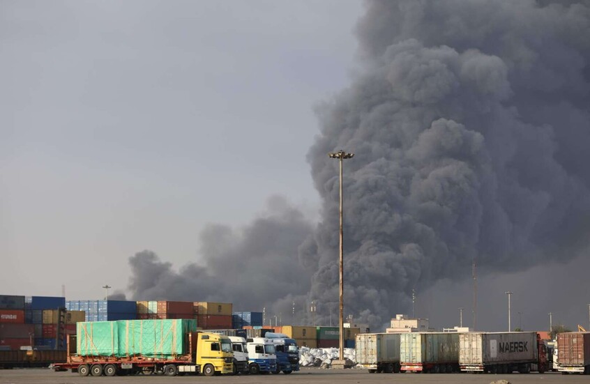 الحكومة الإيرانية تتحدث عن نتائج التحقيق وأسباب انفجار ميناء رجائي