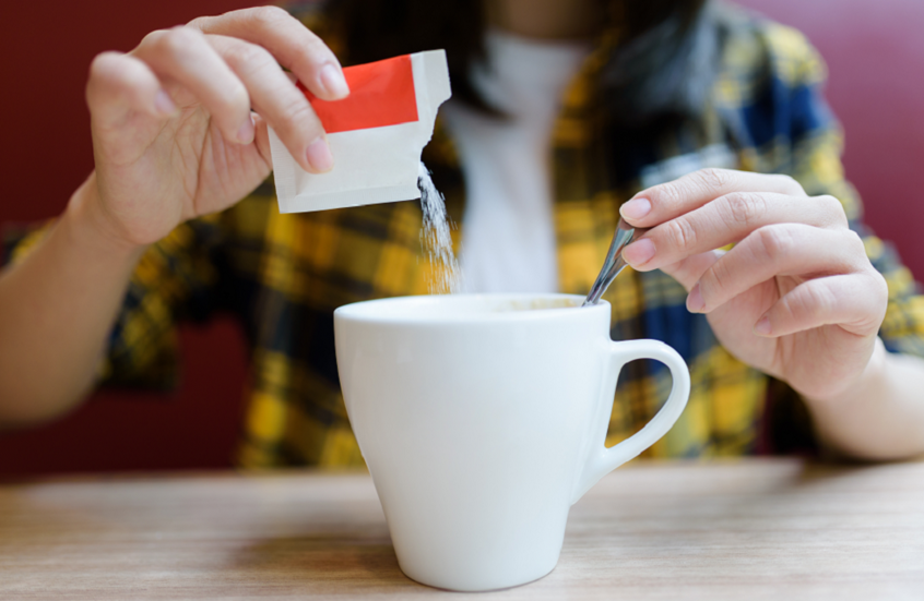 بديل شائع للسكر قد يؤثر سلبا على صحة القلب والدماغ