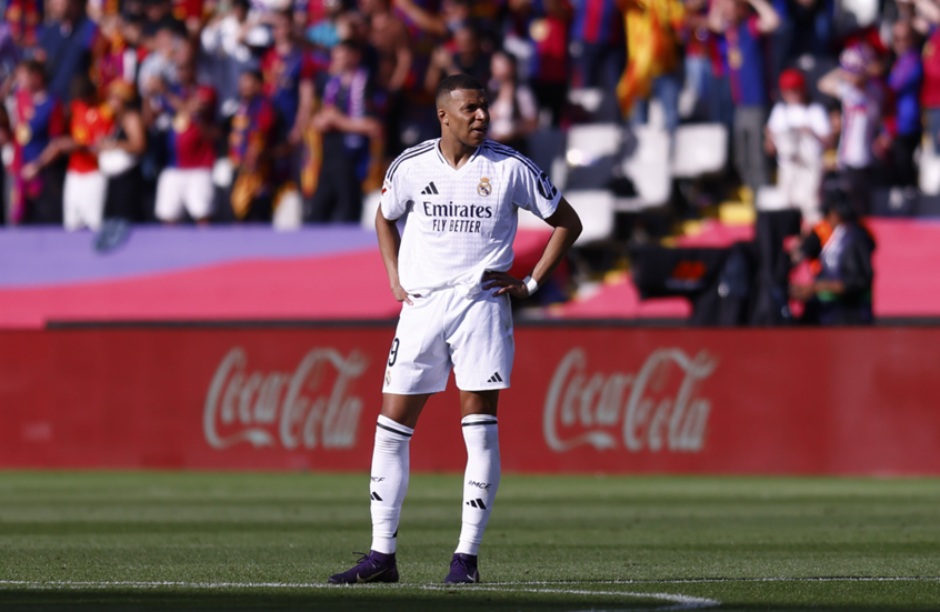 مبابي يوجه رسالة مؤثرة لجماهير ريال مدريد بعد الخسارة أمام برشلونة